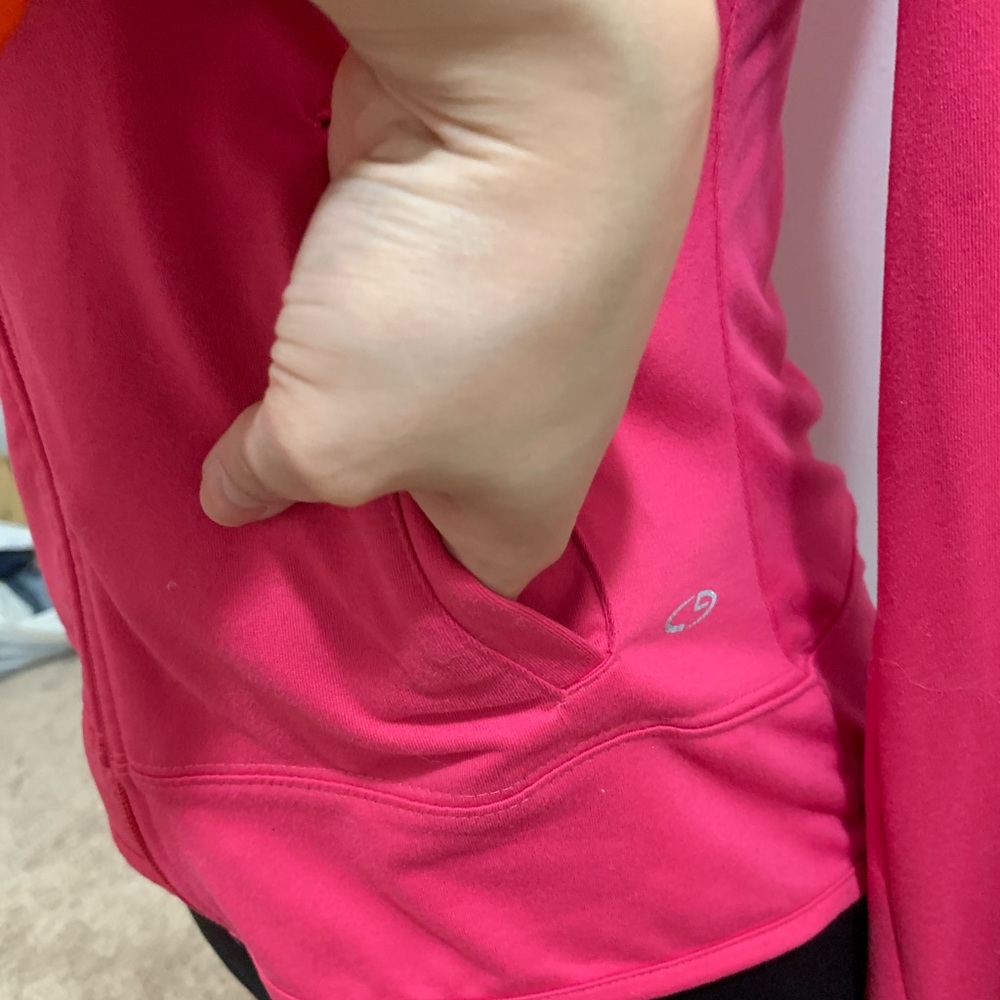 Champion “Barbie” Pink & Black Long Sleeve Zip Up Activewear with Thumbholes - Picture 6 of 7